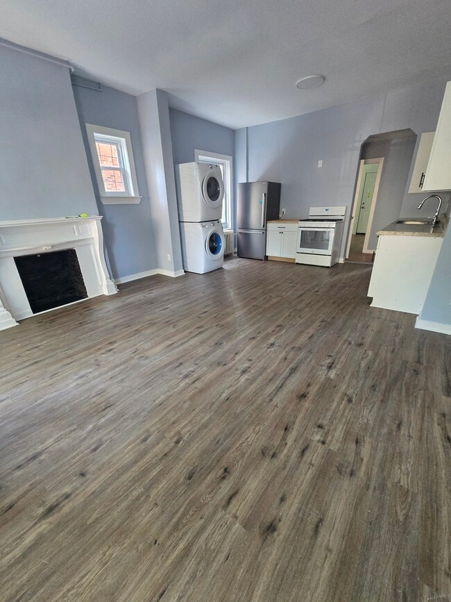Photo - 4812 Regent St Unit 1