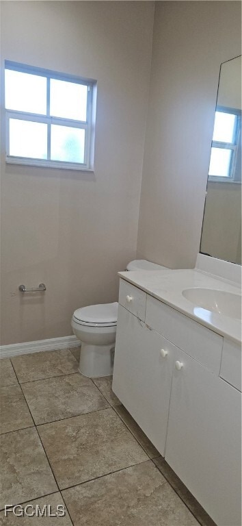 Photo - 1111 Estate St E