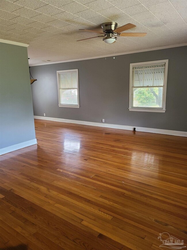 Photo - 1821 W Gregory St