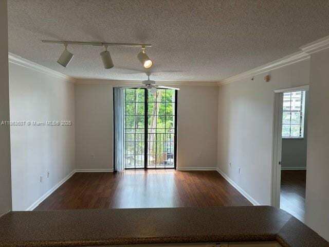 Photo - 1900 Van Buren St Unit 311B