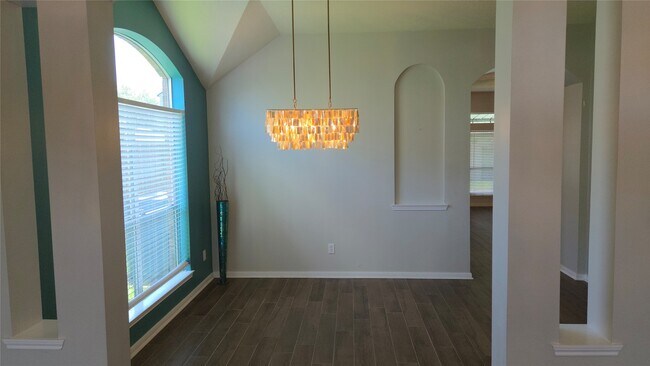 Photo - 10314 Raybrook Ln