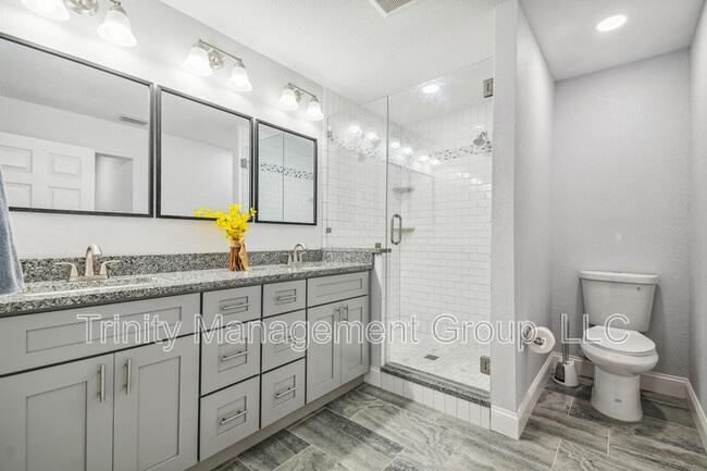 Photo - 380 Jeru Blvd Unit 3