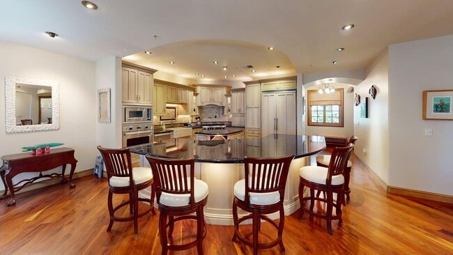 Building Photo - Luxury Coronado Condo in Regatta Bay Unit 120 C Ave #205