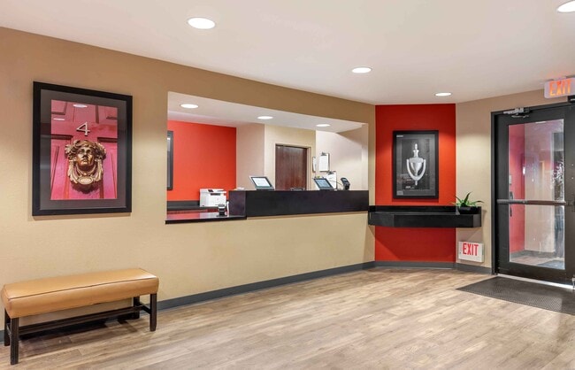 Furnished Studio-Chicago - Buffalo Grove - Deerfield