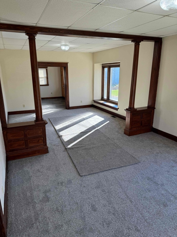 Photo - 700 S Main St