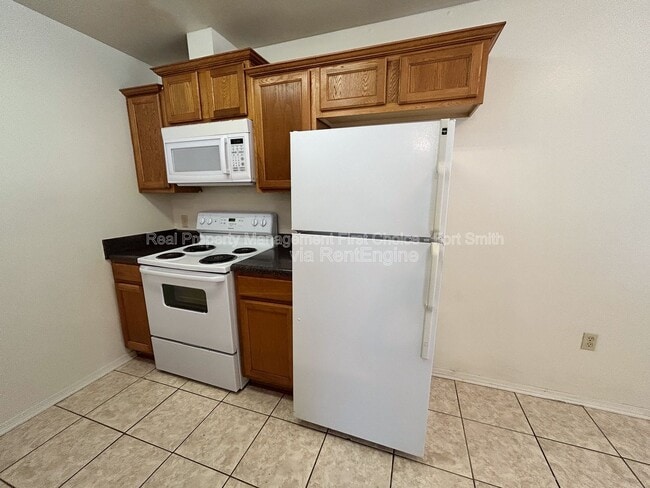 Photo - 1447 Brazil Ave