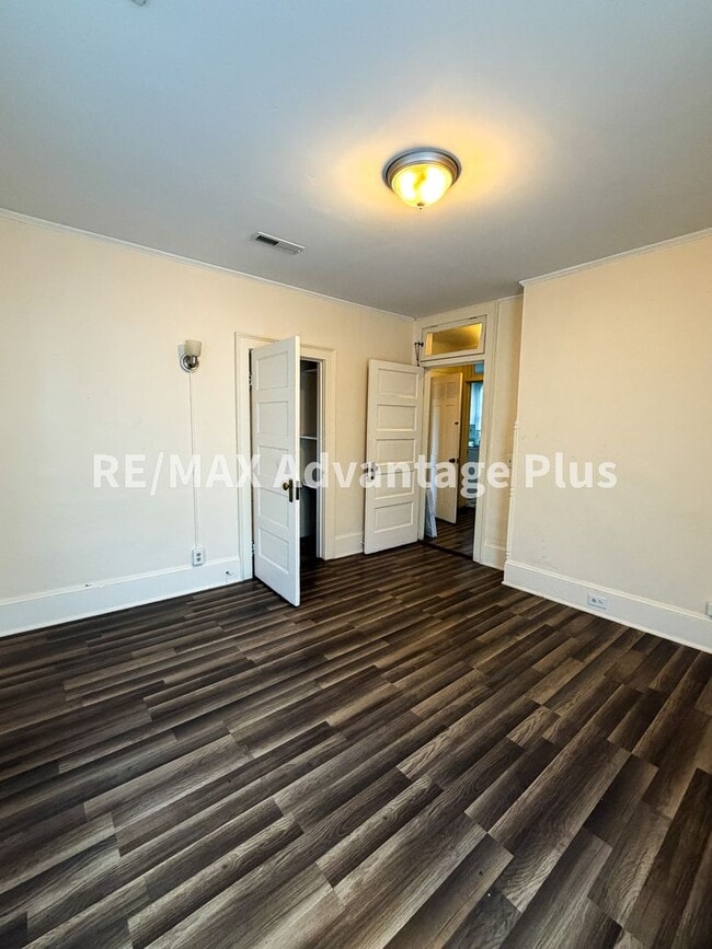 Photo - 106 Grove St Unit A