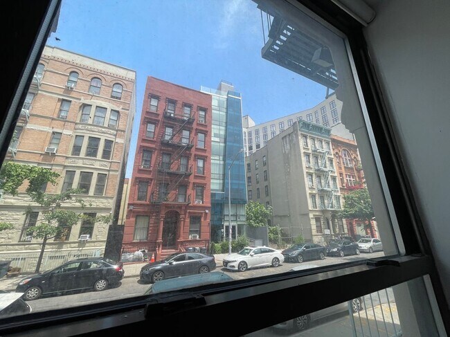 Photo - 312 W 121st St