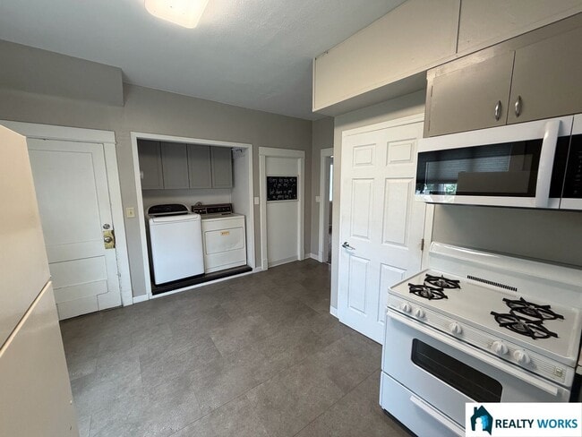 Photo - 1018 Charleston St Unidad 1