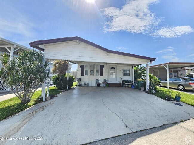 Building Photo - 55+ in Quiet Gated Community Rental