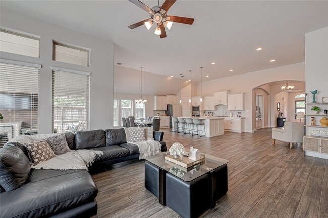 Photo - 3510 Auburn Creek Cir