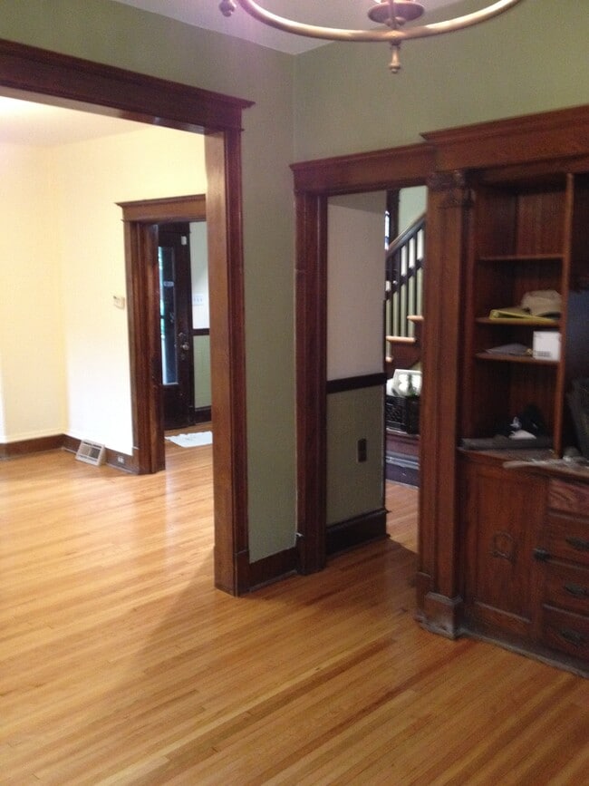 Photo - 7228 N Rogers Ave