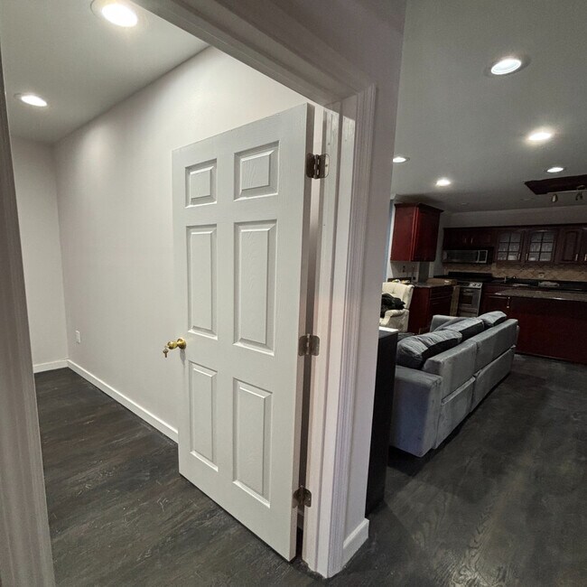 Photo - 25 Gelston Ave Unidad 1