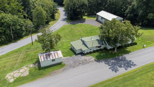 86 Carpenter Rd