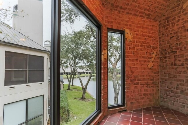 Photo - 4144 Greystone Way Unit 306