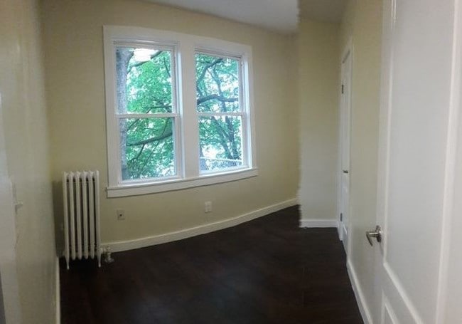 12-16 Groton St