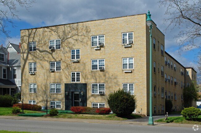 Regal - Regal Apartments