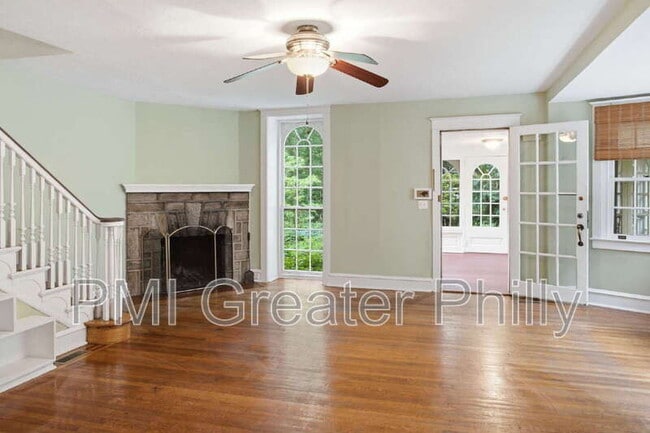 Photo - 7127 Lincoln Dr