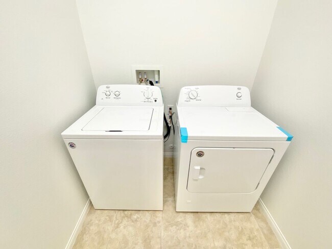 Photo - STUNNING 3 BEDROOM 2 FULL BATH SINGLE STORY FAMILY HOME WITH 2 CAR GARAGE