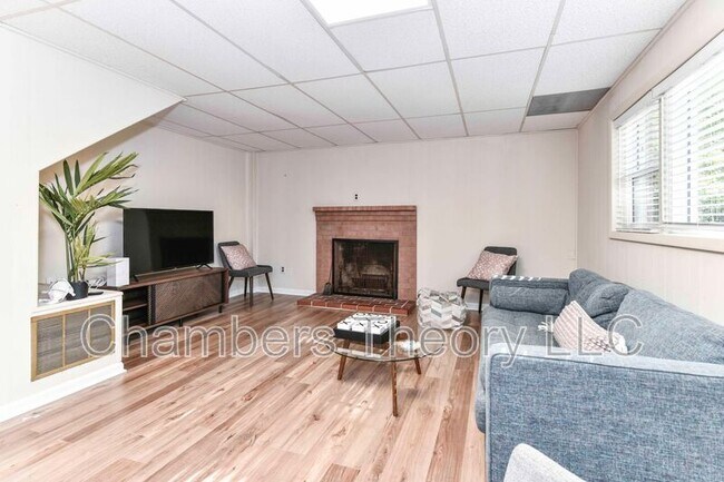 Photo - 4706 8th Rd S