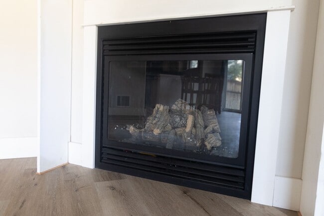 Photo - 2233 Buckrake Ave