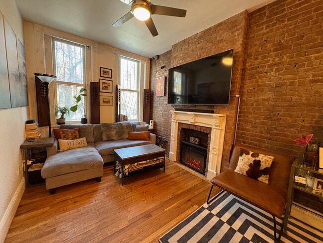 Photo - 97 Bright St Unit 1L