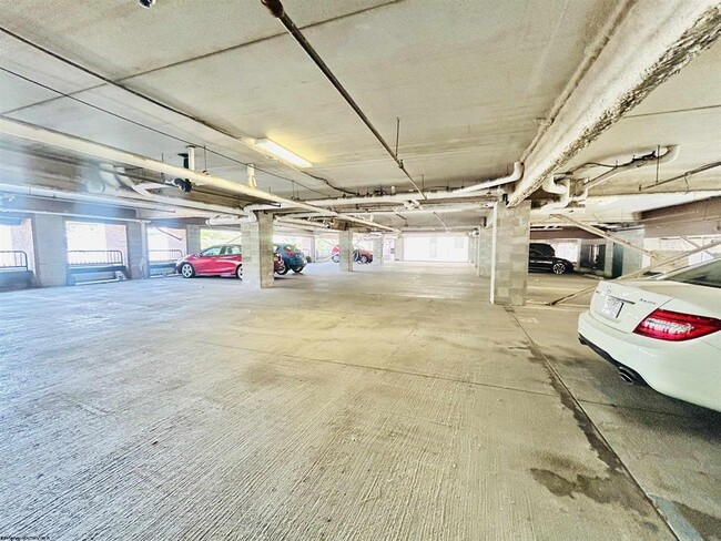 Photo - 1117 University Ave