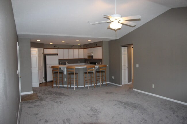 1376 Heatherwood Ln