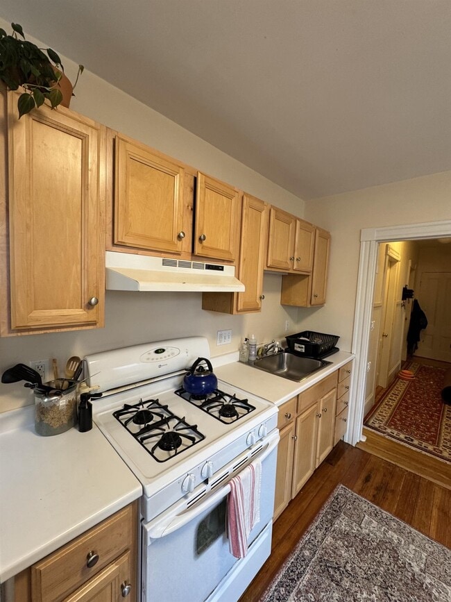 Photo - 33 Belmont St Unit 3