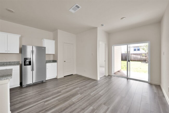 Photo - 583 Firemoon St