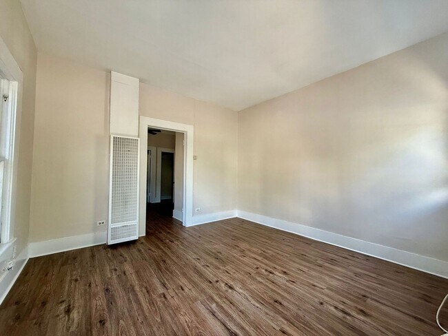 Photo - 222 Lowell St