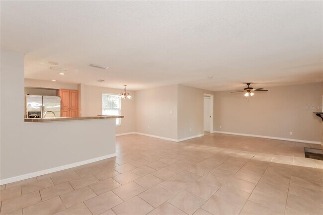 Photo - 4600 Sloan Ave