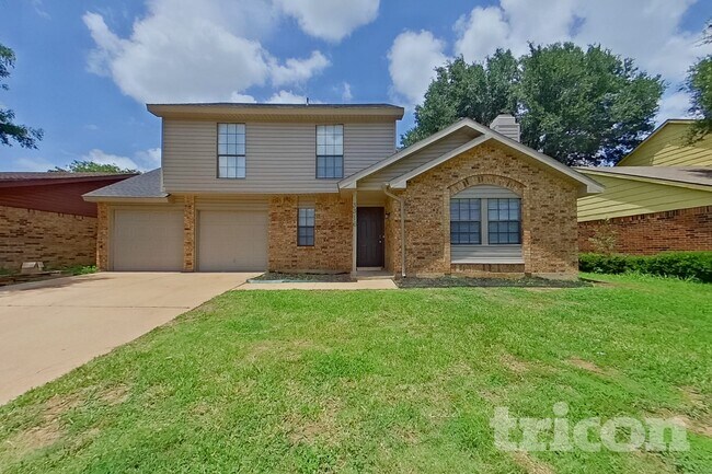 3316 Forest Creek Dr