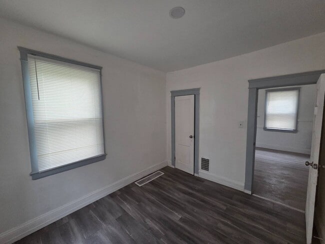 Photo - 15322 Yorick Ave Unit 15322 Yorick Ave - A
