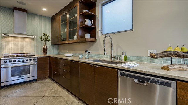 Photo - 414 Venice Way