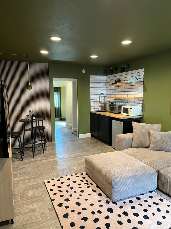 Building Photo - 2520 N 29th St