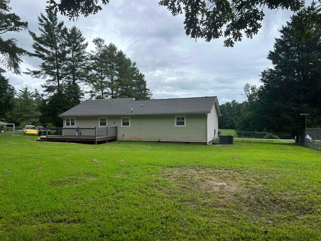 Photo - 436 Riverdale Rd