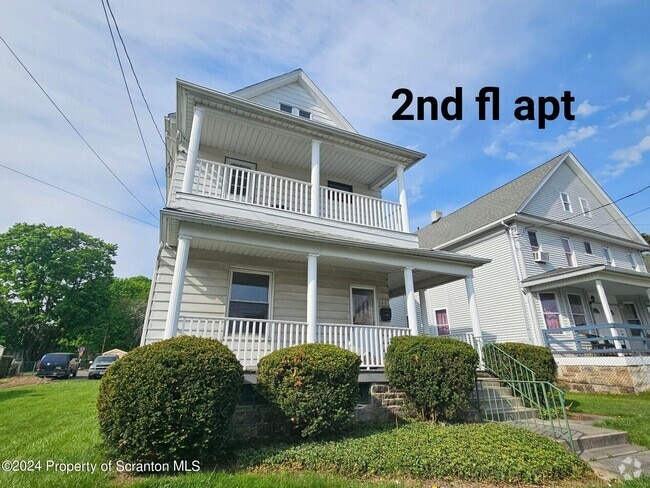 Building Photo - 729 W Locust St Rental