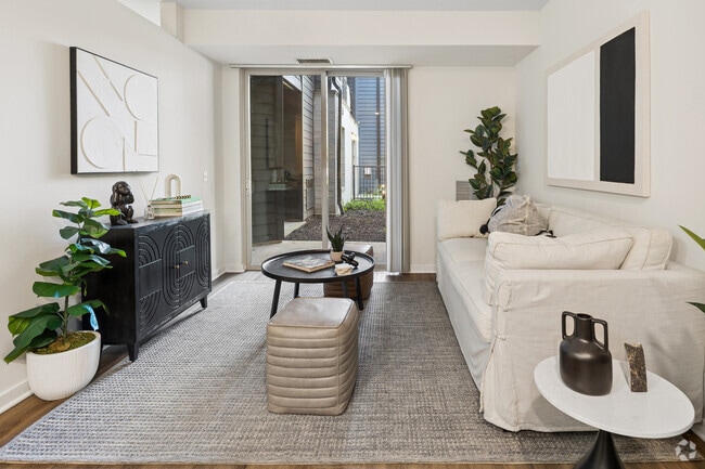 A1 1BR, 1BA - 715SF - Living Room