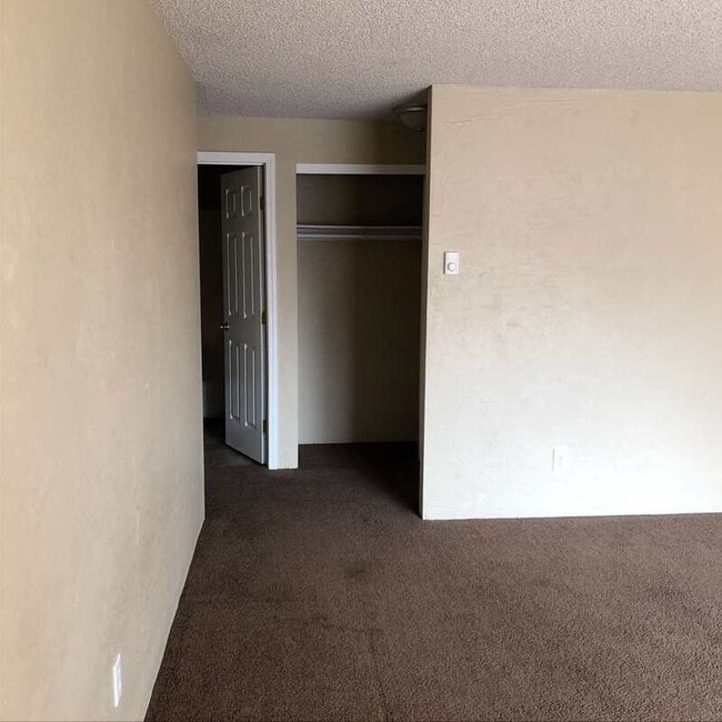 Photo - 248 W Clark St