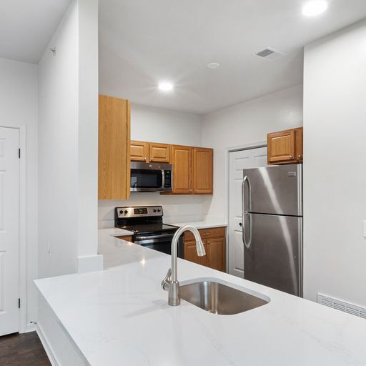 Photo - LAFAYETTE COURT L.L.C.