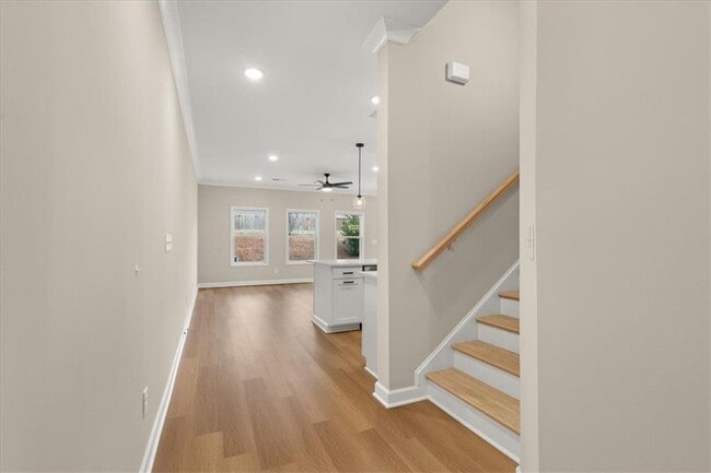 Photo - 4561 Moray Dr