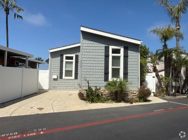 Building Photo - 30802 S Coast, D6 Rental