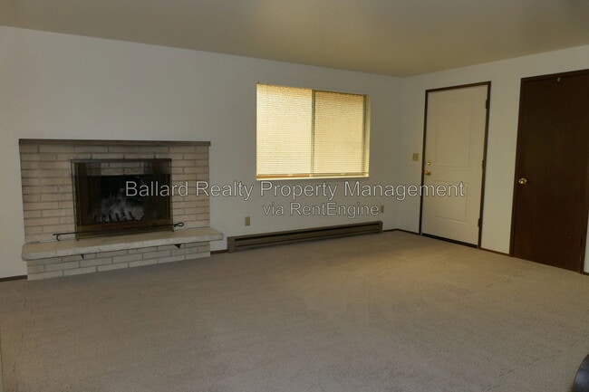 2015 NW 62nd St