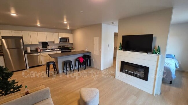 Photo - 1221 Commonwealth Ave