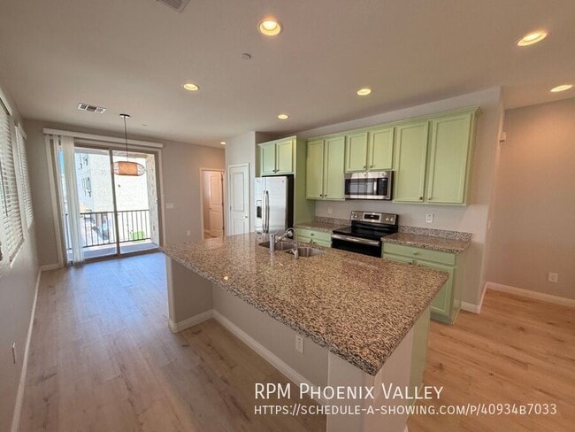 Photo - 2745 S Balsam Dr