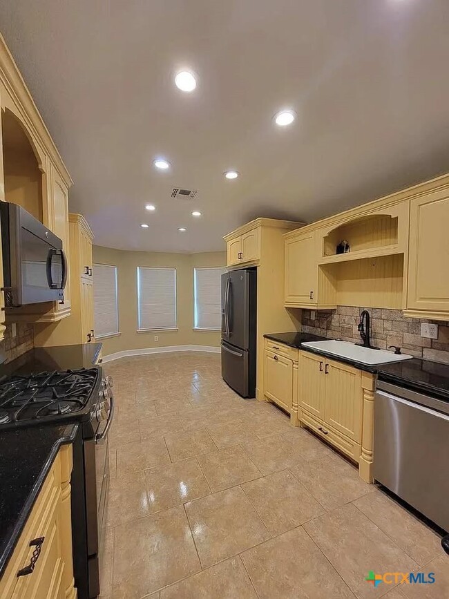 Photo - 2016 N Ranch Estates Blvd