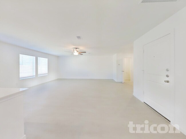 Photo - 1726 Serenity Moon Dr