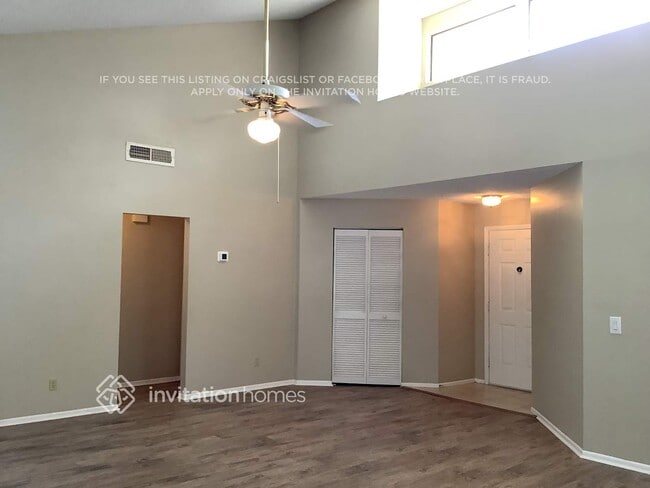 Photo - 1557 Long Pond Dr