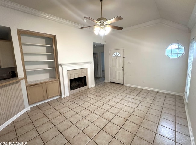 Photo - 130 Edie Ann Dr
